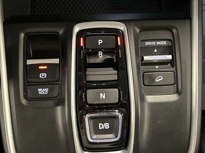Honda CR-V 2.0 i-MMD HEV Elegance 4X2 135 kW (184 CV)