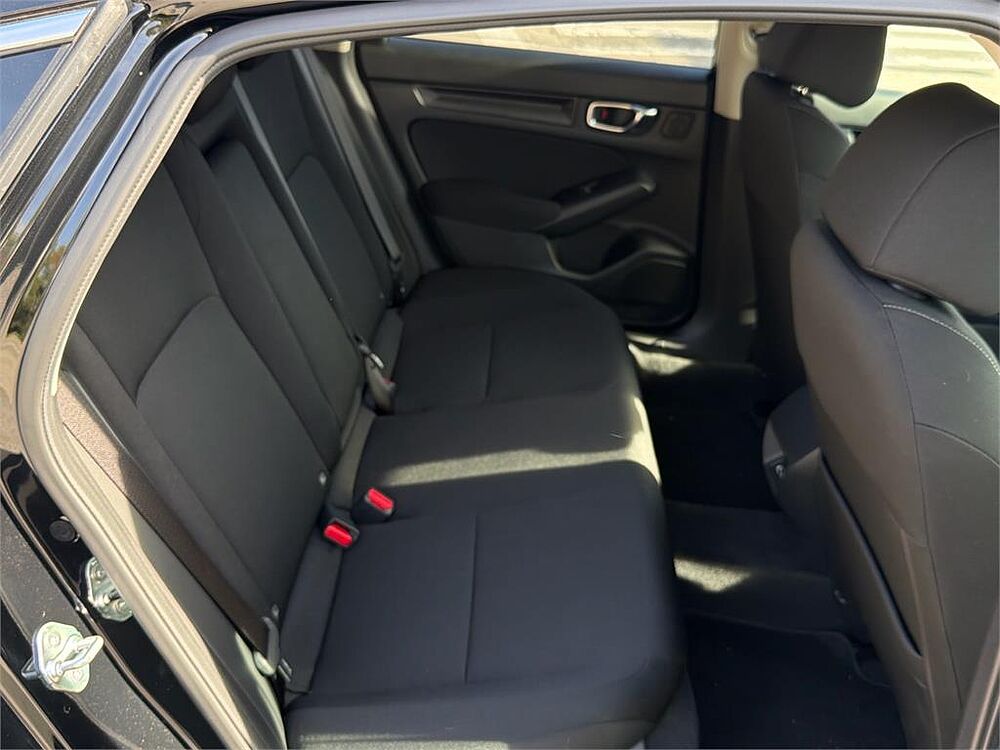 Honda Civic 2.0 i-MMD Elegance CVT