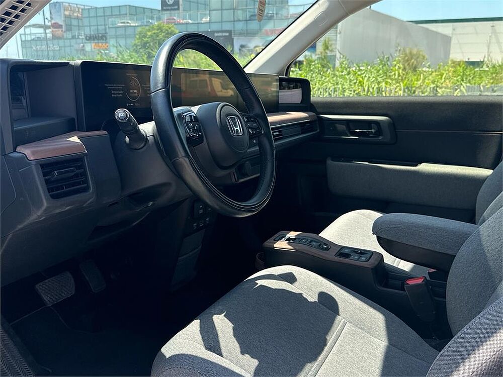 Honda Honda e Advance Llantas 17