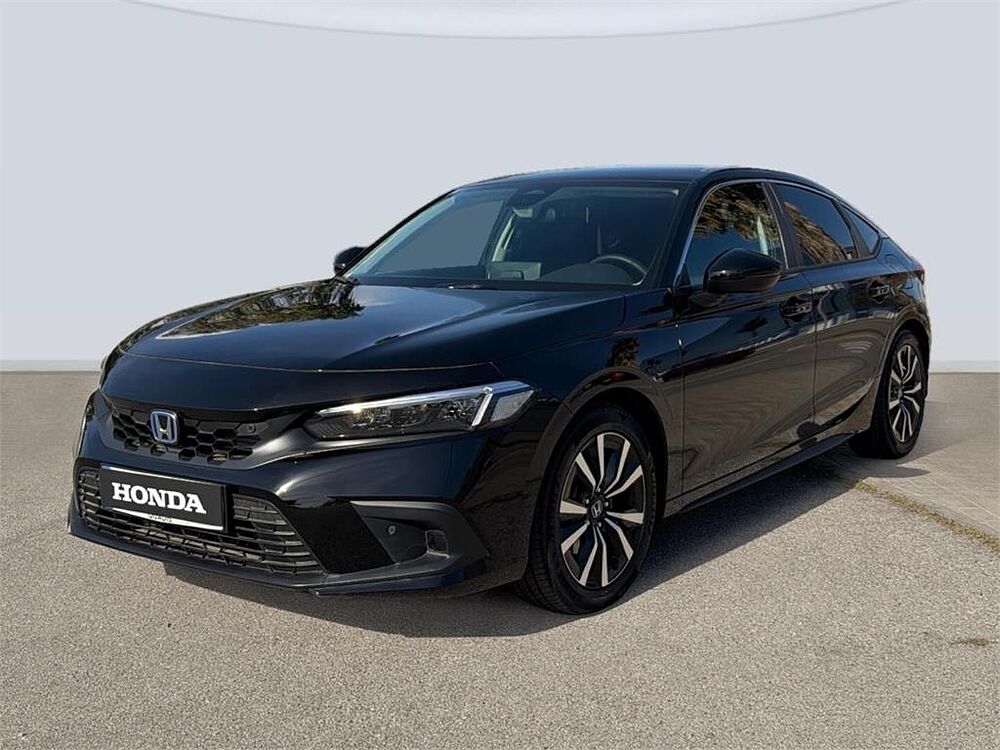 Honda Civic 2.0 i-MMD Elegance CVT