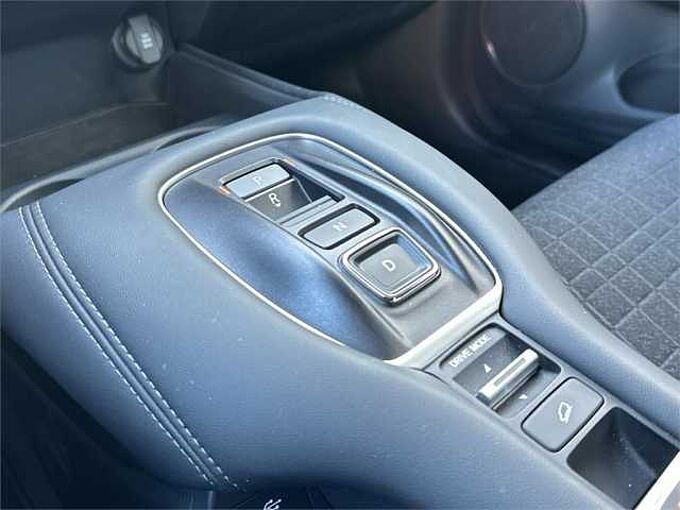 Honda  ZR-V 2.0 i-MMD 4x2 Elegance CVT