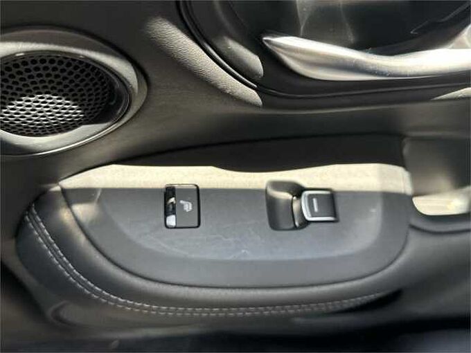 Honda  ZR-V 2.0 i-MMD 4x2 Advance CVT