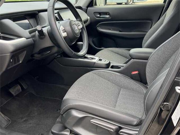 Honda Jazz 1.5 i-MMD ADVANCE