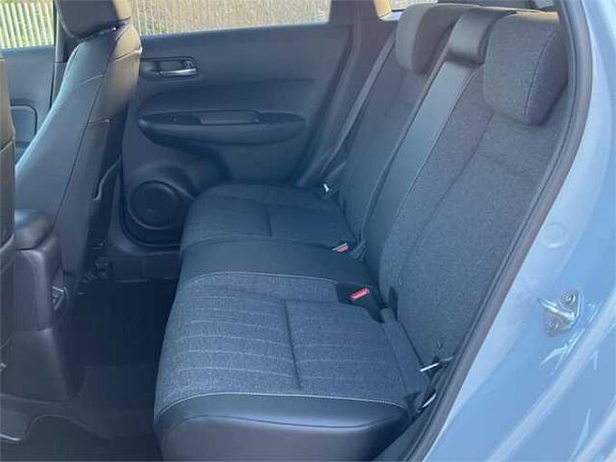 Honda Jazz 1.5 i-MMD ADVANCE