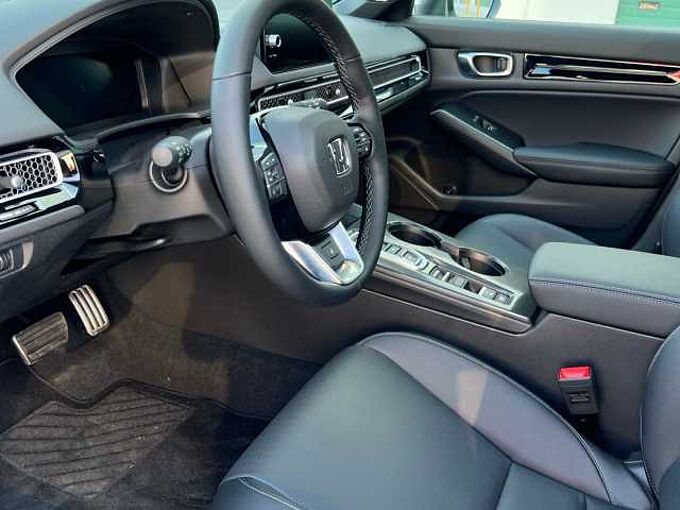 Honda Civic 2.0 i-MMD Advance CVT 135 kW (184 CV)